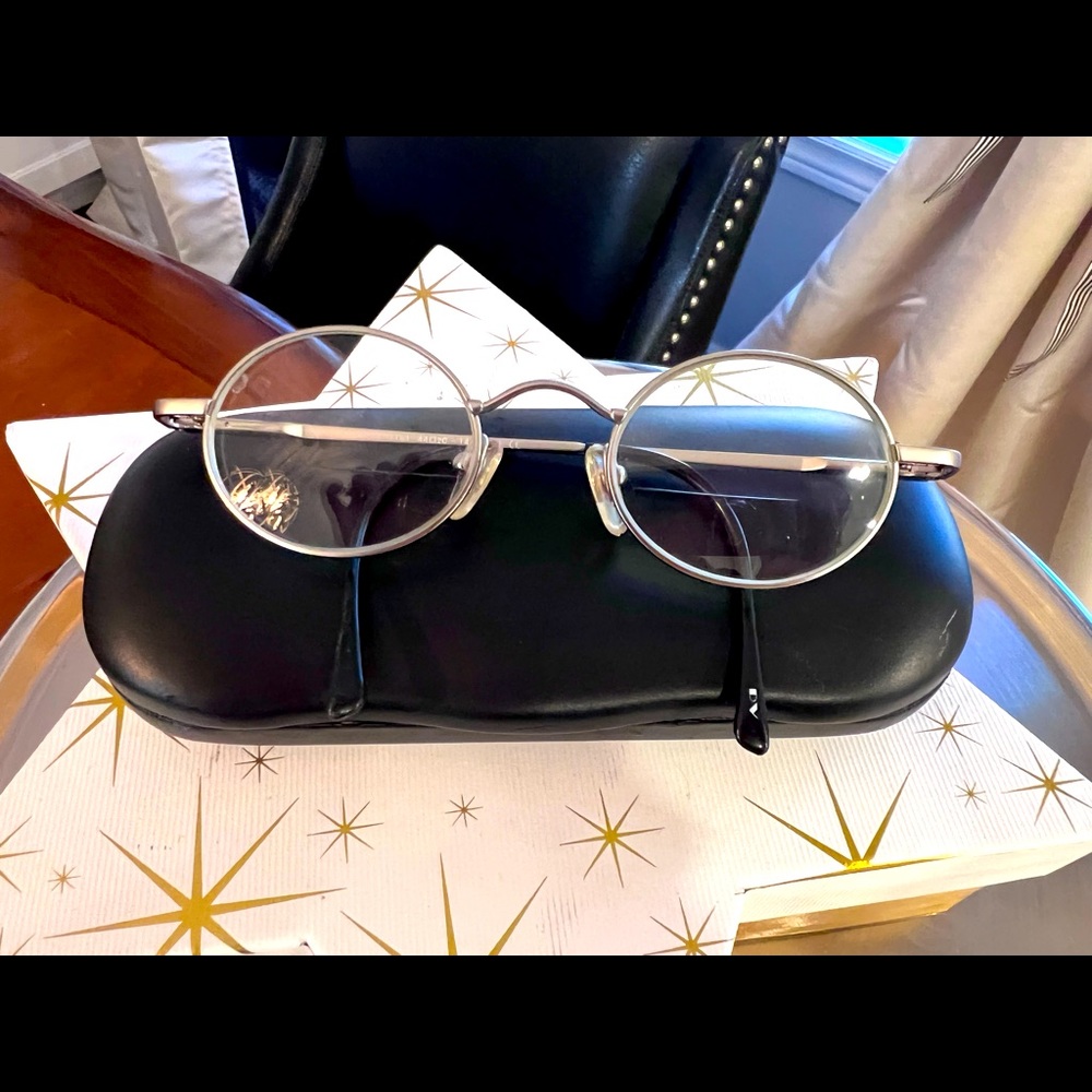 Clear Glasses w/Case